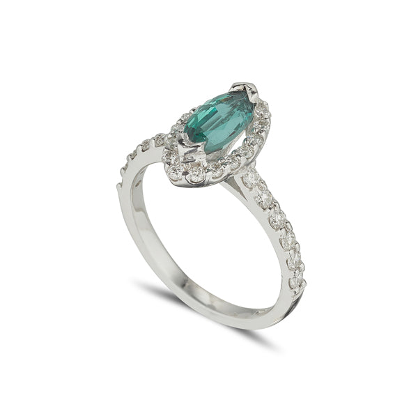 18ct white gold emerald and diamond cluster halo ring