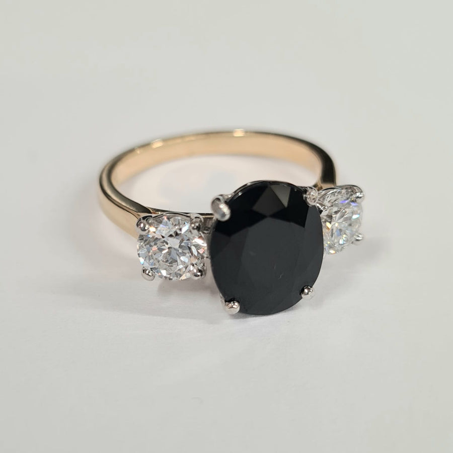 18ct Yellow gold Sapphire and Diamond classic 3 stone ring