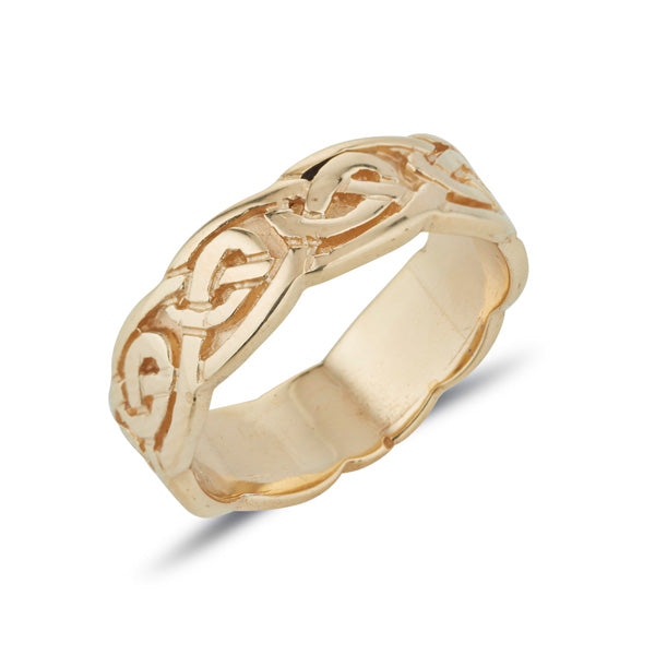 Celtic ring embossed Celtic tails knot in Gold