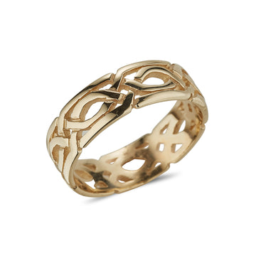 Celtic ring Roundwood design knot in Gold