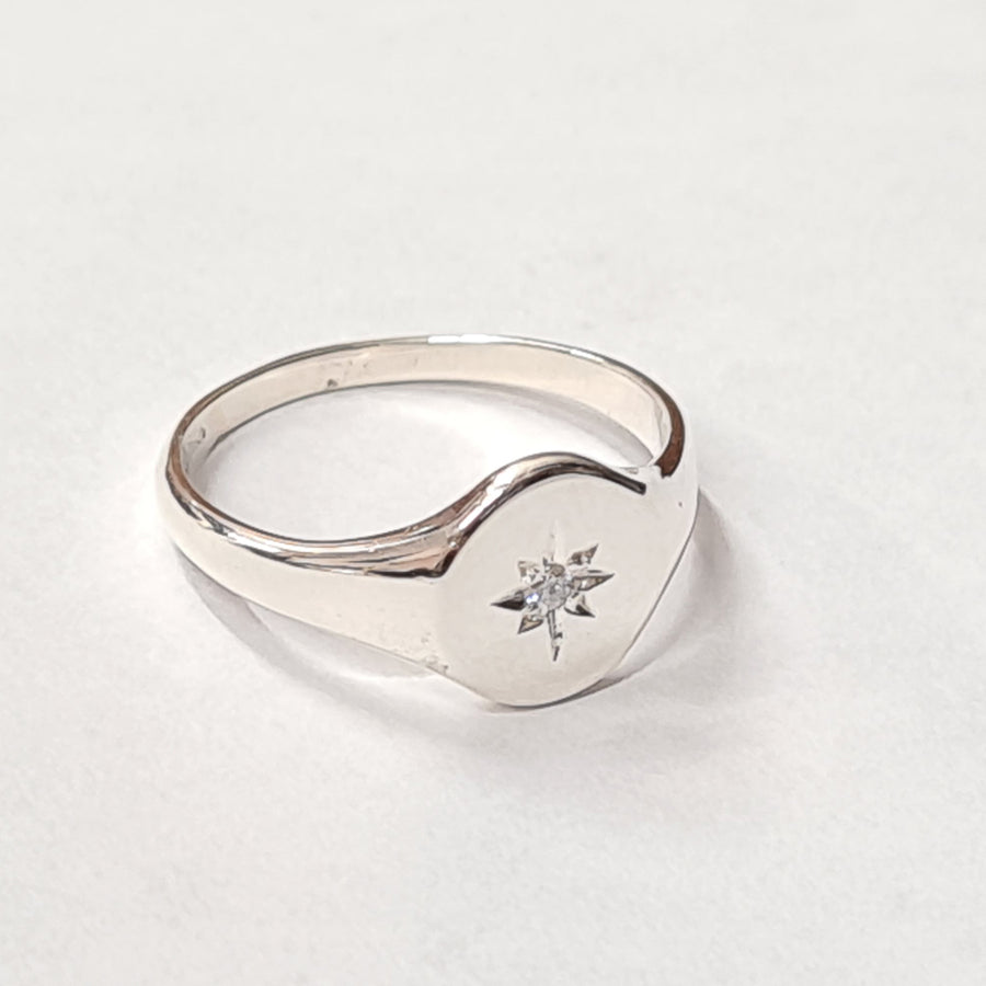sterling silver signet ring with diamond 